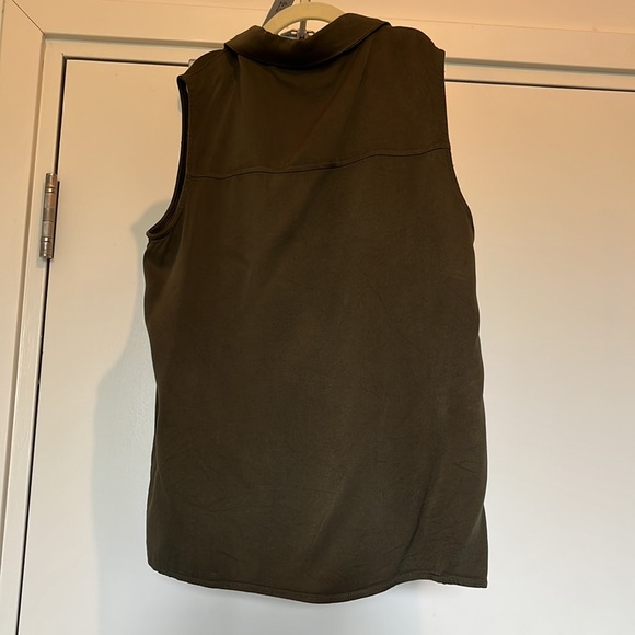 Forever 21 Button Front Blouse - Picture 2 of 3